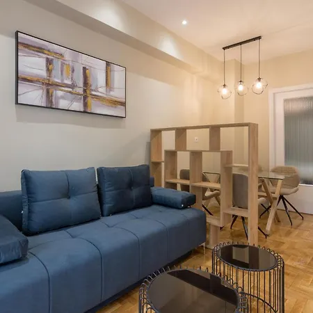 Best Located Apartment For 4Ppl #1-3